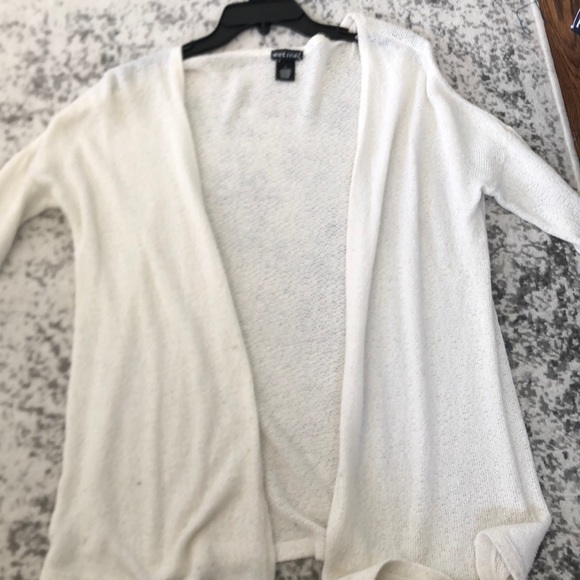 Cardigan - Picture 3 of 3